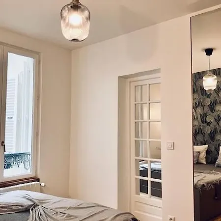 Neuf Et Quartier Opera Apartment *
